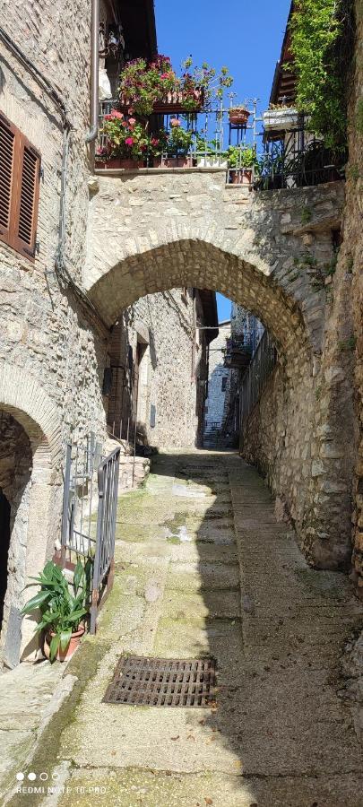 Casa Belvedere A Valle San Martino Di Spoleto Eksteriør bilde