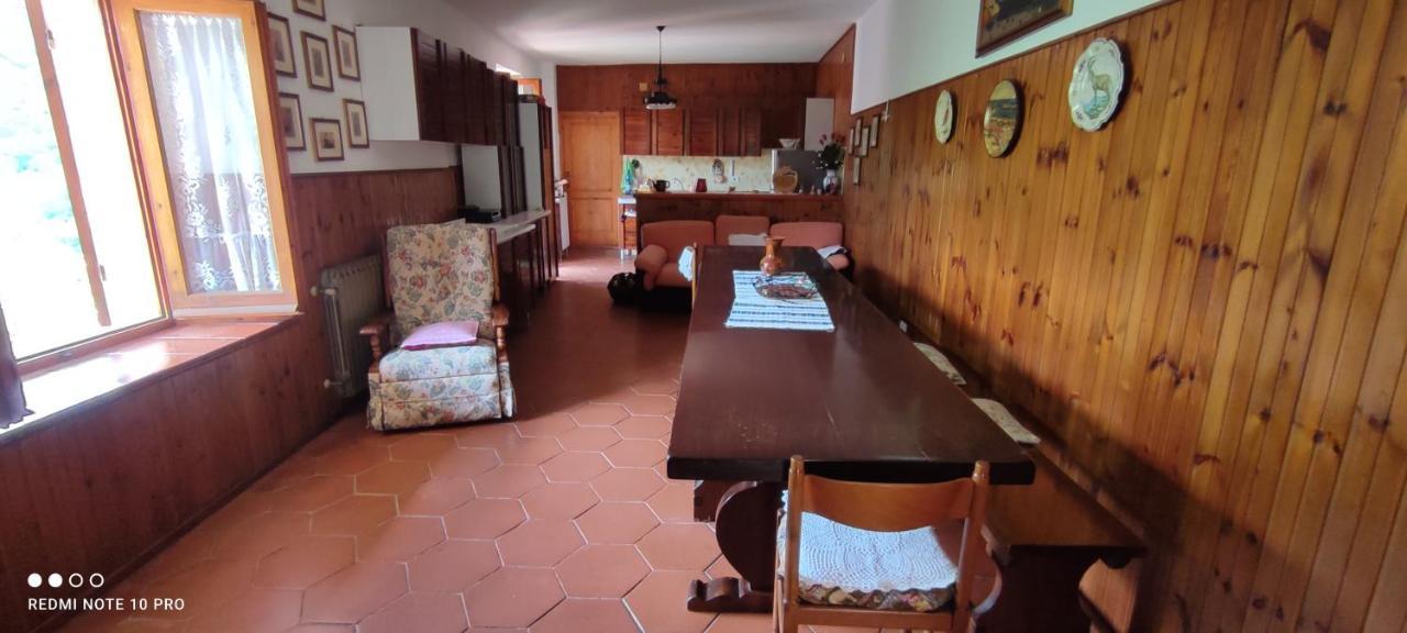 Casa Belvedere A Valle San Martino Di Spoleto Eksteriør bilde