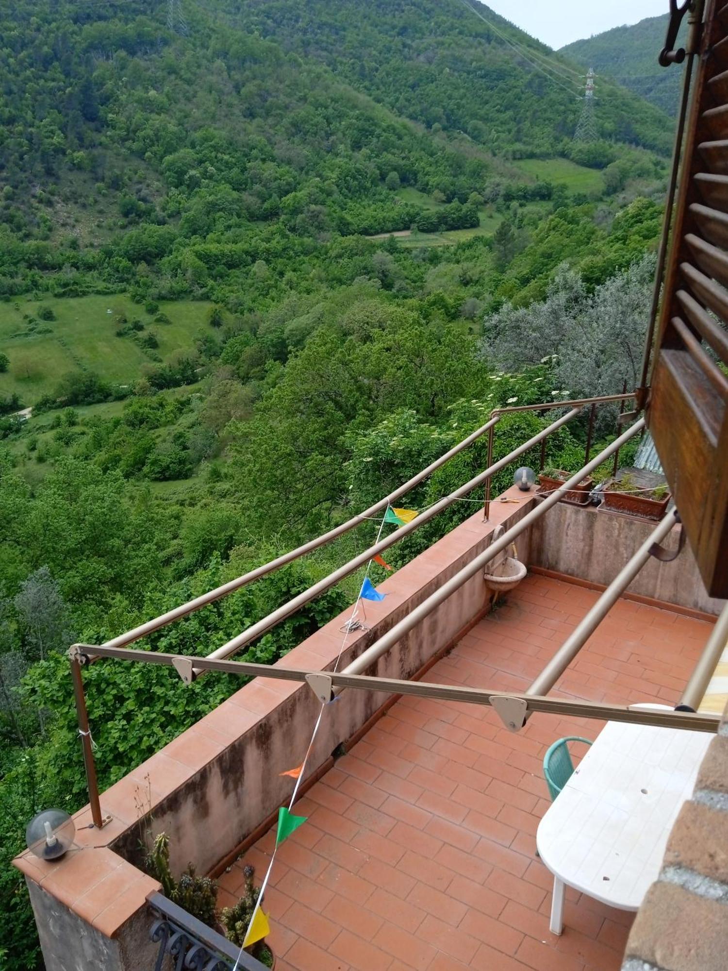 Casa Belvedere A Valle San Martino Di Spoleto Eksteriør bilde